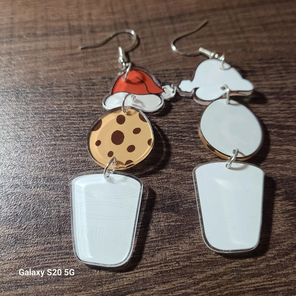 Cute Santa Hat Cookie Milk Dangle Earrings Fun Christmas Holiday Gift‎ NEW